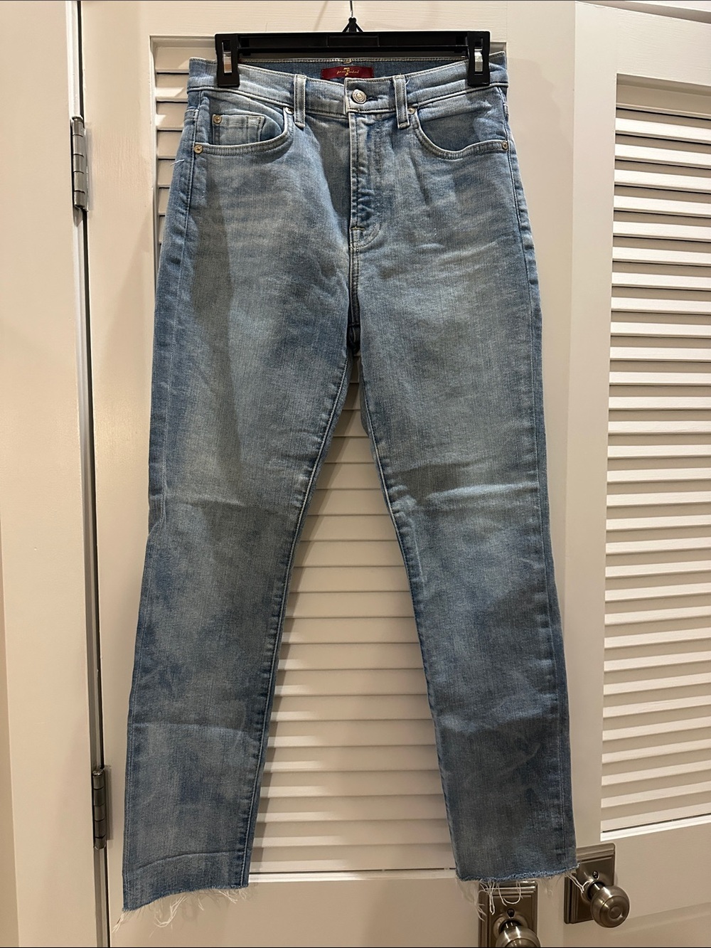 Light Wash Women's Skinny Jeans